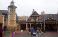 entrance66_13_03_2004